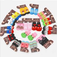 Slip Knitting Cat and Dog Socks
