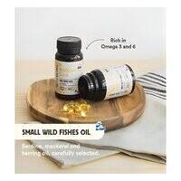 لآلئ زيت الماكريل والأنشوجة من وايلد بالانس للكلاب والقطط